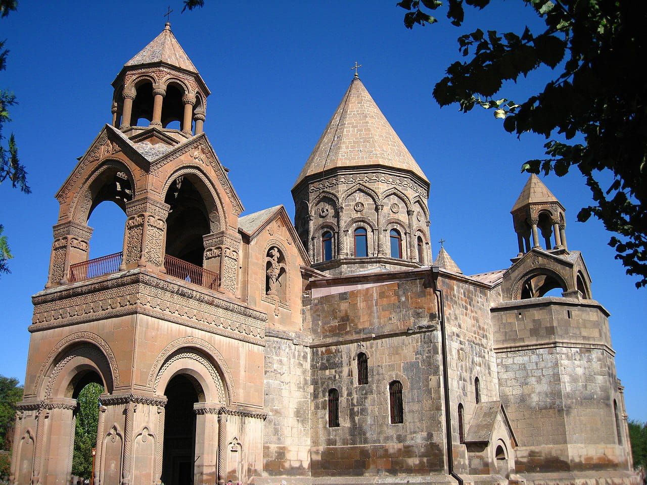 La catedral más antigua del mundo está en Armenia, el primer estado donde  el cristianismo fue religión oficial